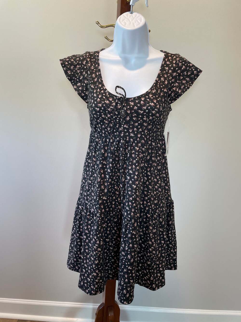SO Dress Cotton Mini Flutter Sleeve Scoop Neck Size S New With Tag